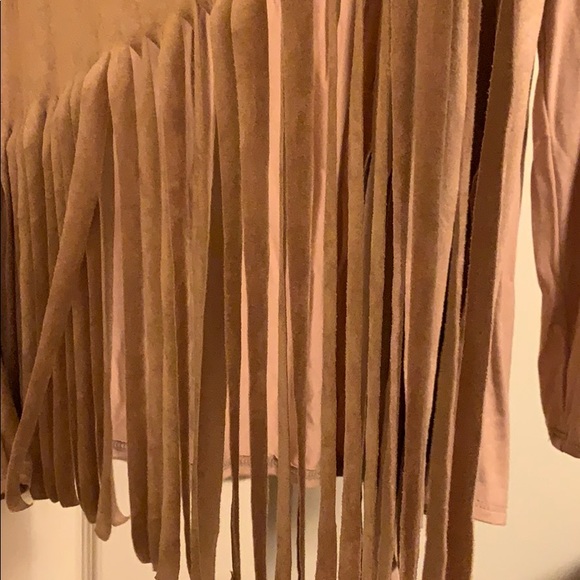 Light, Soft, cardigan with tassel - Picture 2 of 4